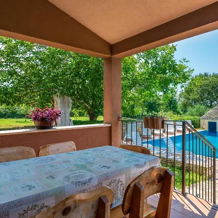 Prázdninový dům Arco By Interhome Juršići