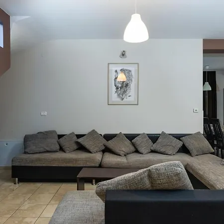 Hébergement de vacances Arco By Interhome