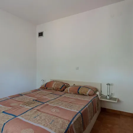 Arco By Interhome Juršići