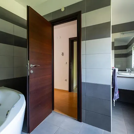 Hébergement de vacances Arco By Interhome Juršići